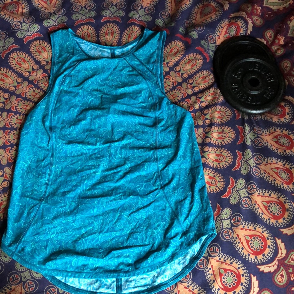 Lululemon Keyhole Muscle Tank Back